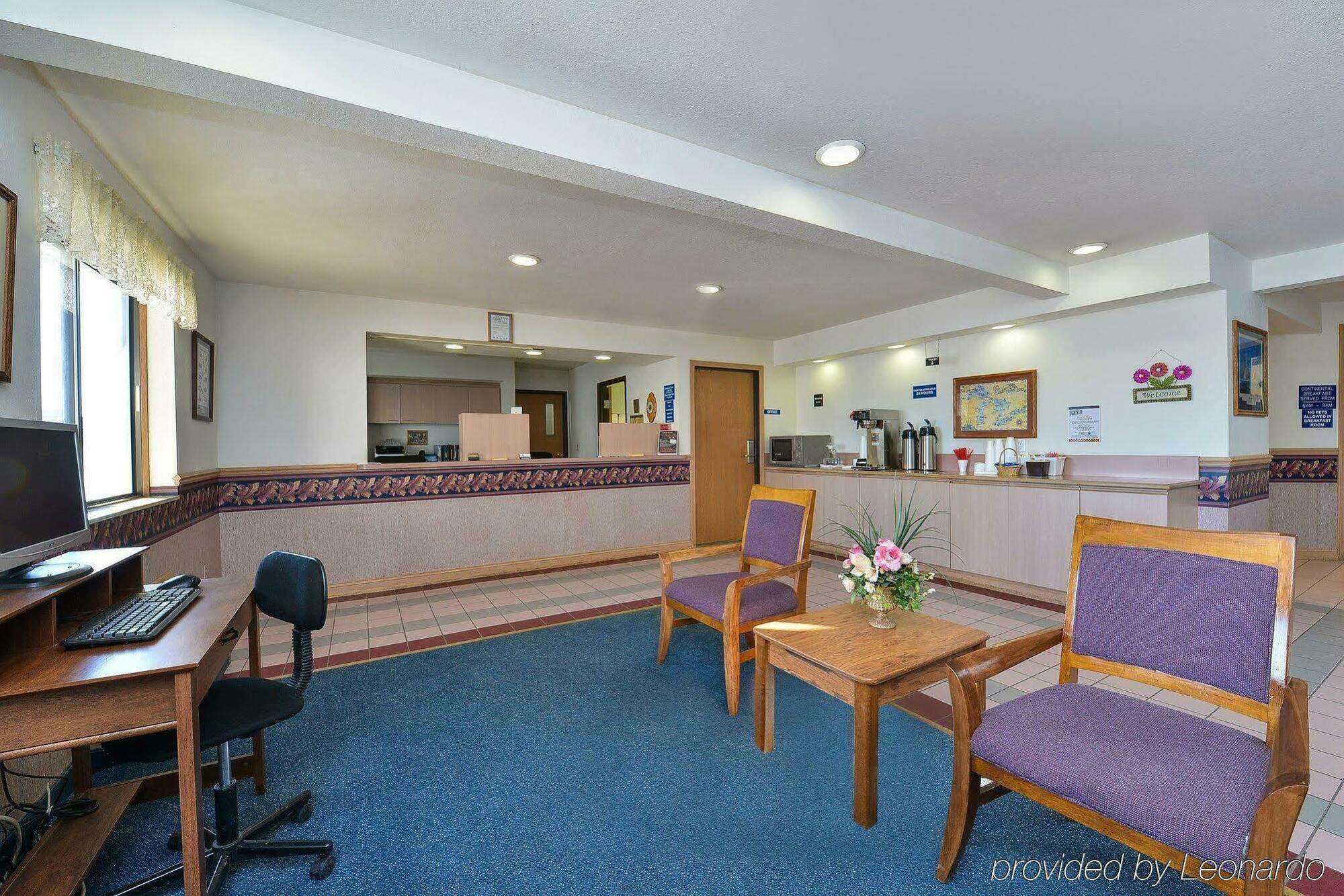 Americas Best Value Inn & Suites-Birch Run Exterior photo